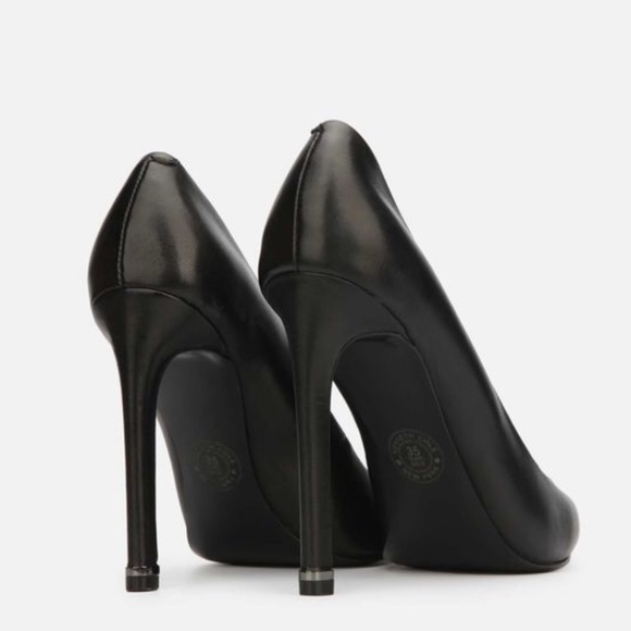 Kenneth Cole black leather anniversary pumps NEW - Picture 3 of 8